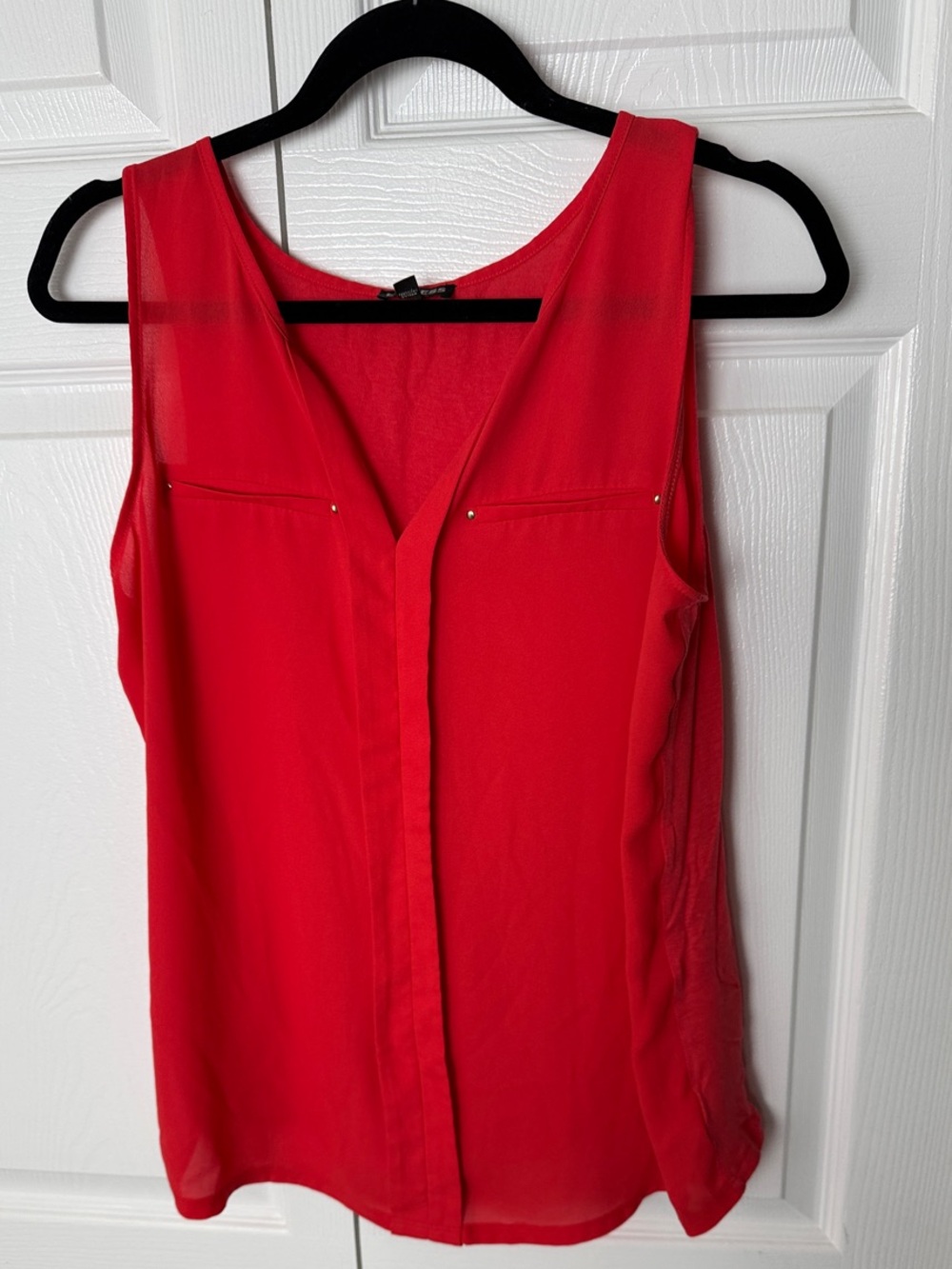 Express Red Sleeveless V-Neck Chiffon Camisole